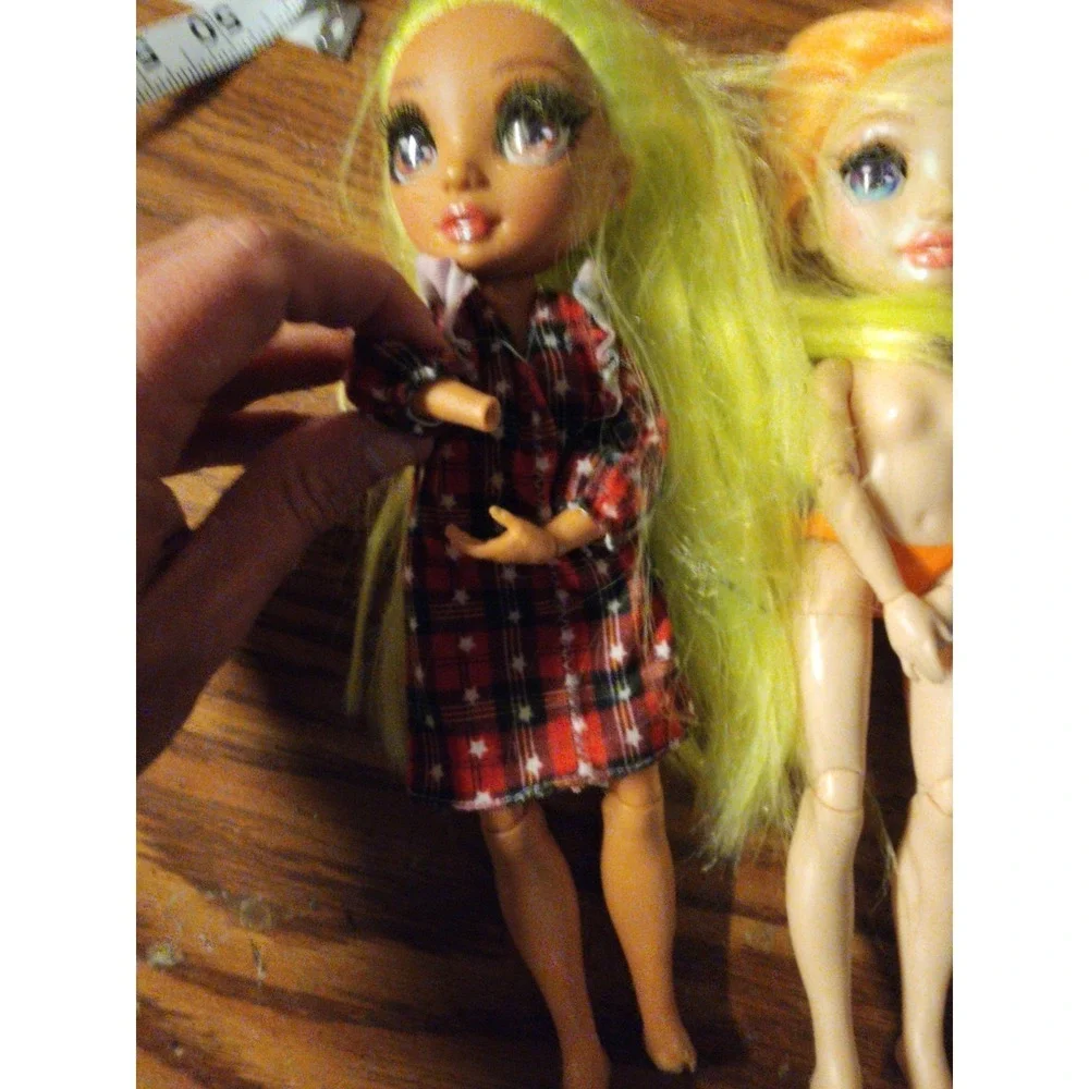 Lot Of 4 L.O.L. Surprise! OMG And Rainbow High Fashion Dolls W/ Accessories
